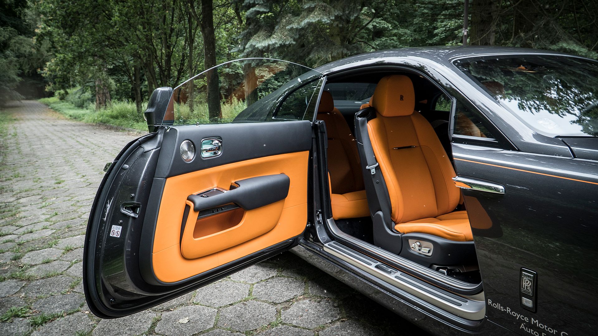 Rolls-Royce Wraith Black Badge (2020) (fot. Mateusz Żuchowski)