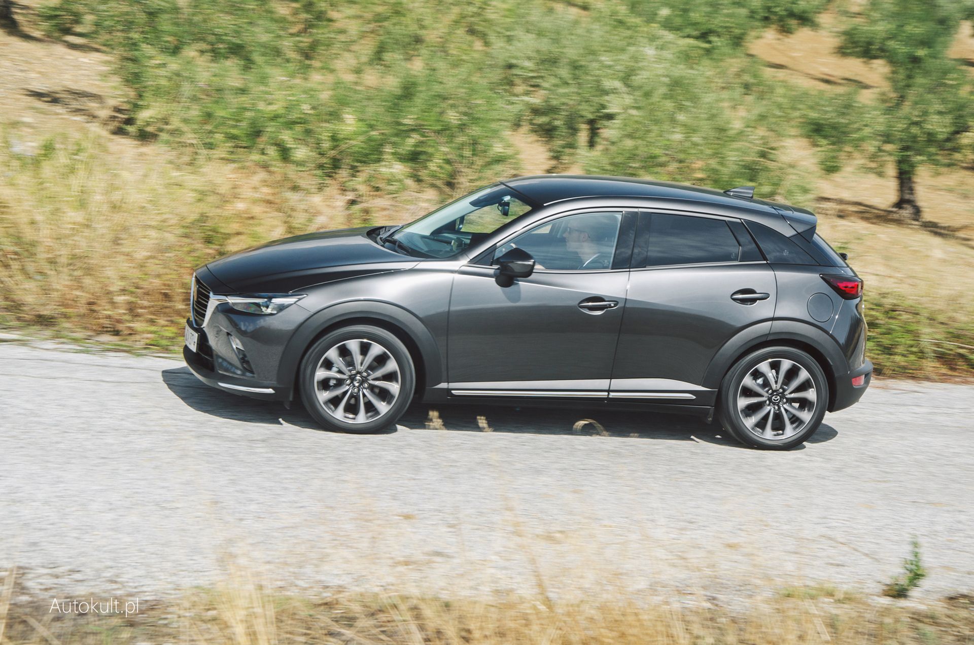 Lubię Mazdę CX-3. Gdybym miał wybrać dla siebie, wyjątkowo wziąłbym diesla.