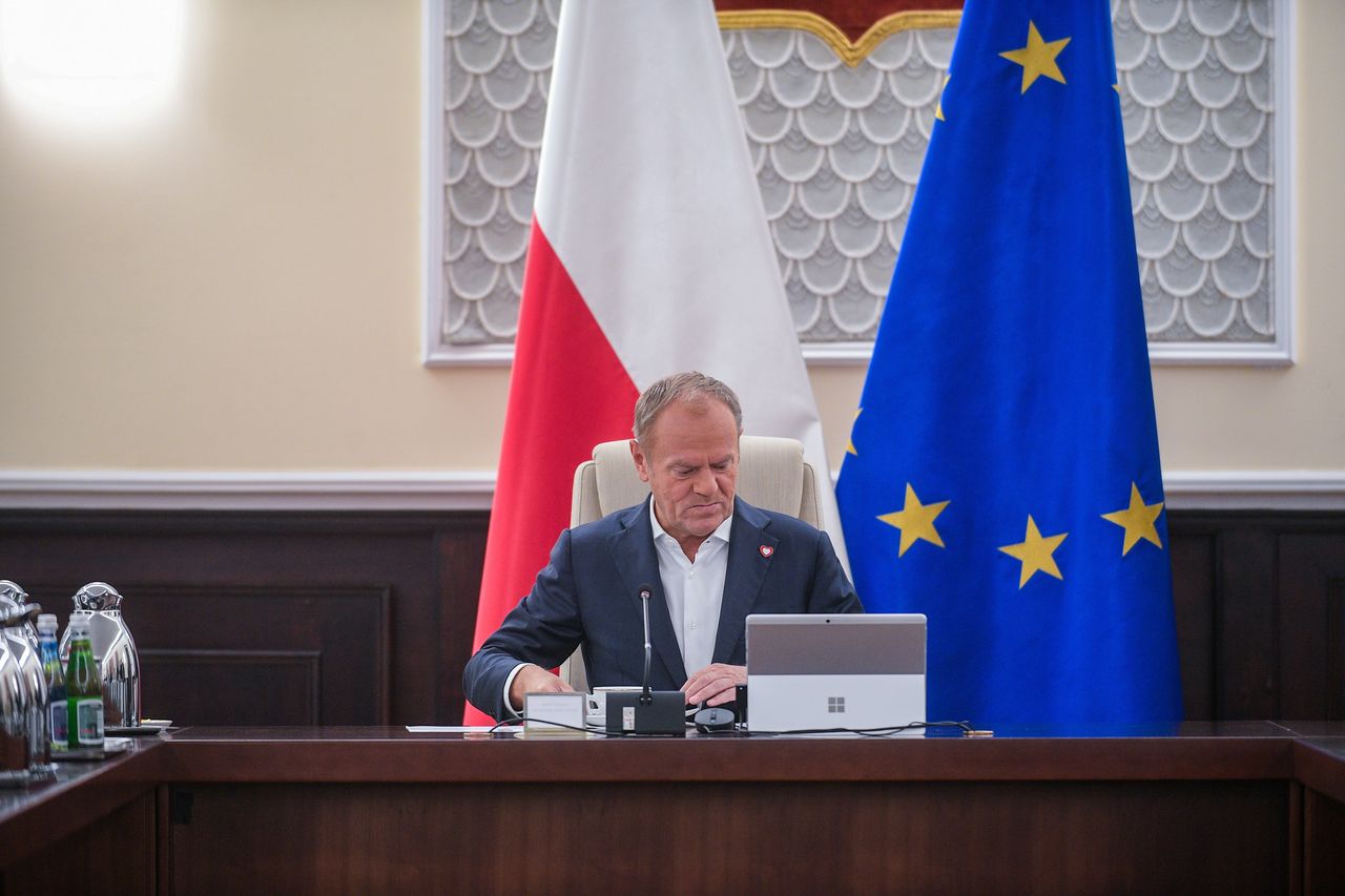 "Sytuacja ciągle bardzo dramatyczna". Tusk zabiera głos