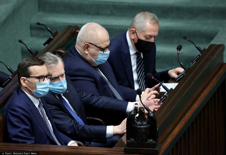 Politycy stracili na Polskim Ładzie. Dostaną specjalną ulgę?