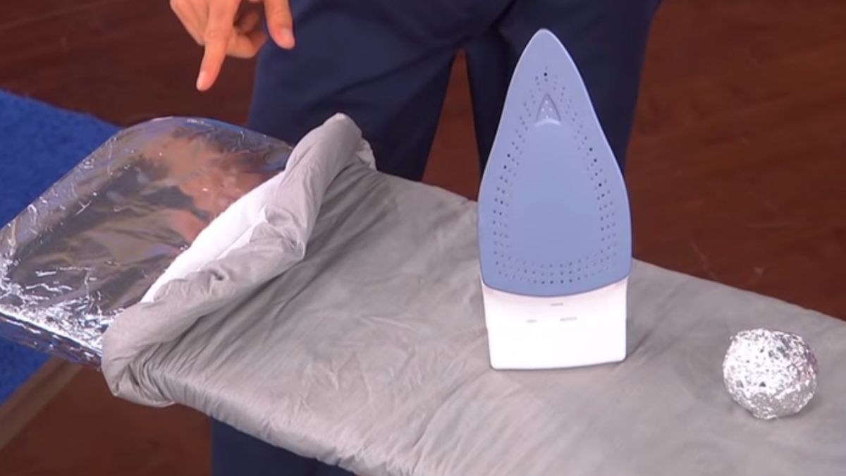 Trik z folią aluminiową na desce naprawdę działa