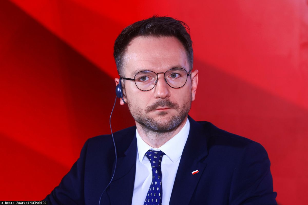 "Szaleńczy rajd". Minister Buda przeprasza