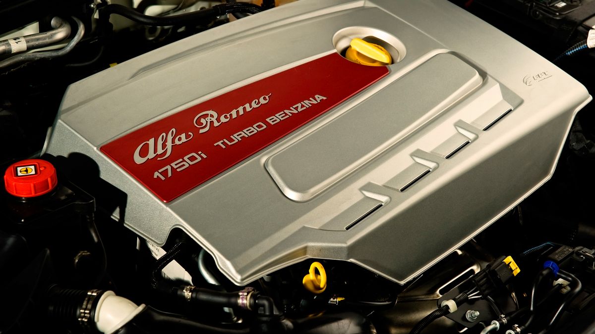 Jeden z najbardziej udanych silników z wtryskiem bezpośrednim w historii. Użytkownicy rzadko narzekają na jednostkę Alfy Romeo.