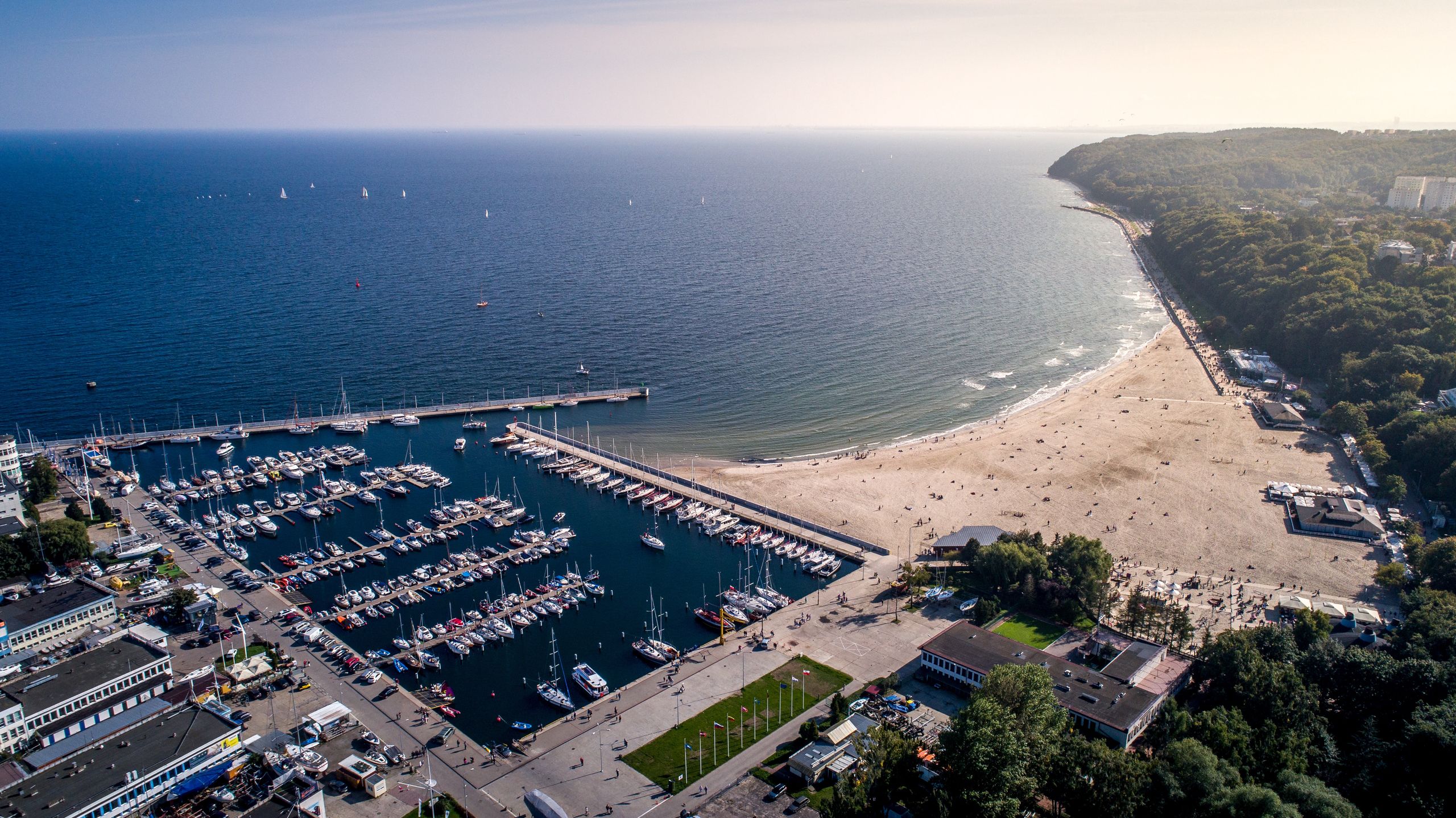 Plaża w Gdyni z lotu ptaka