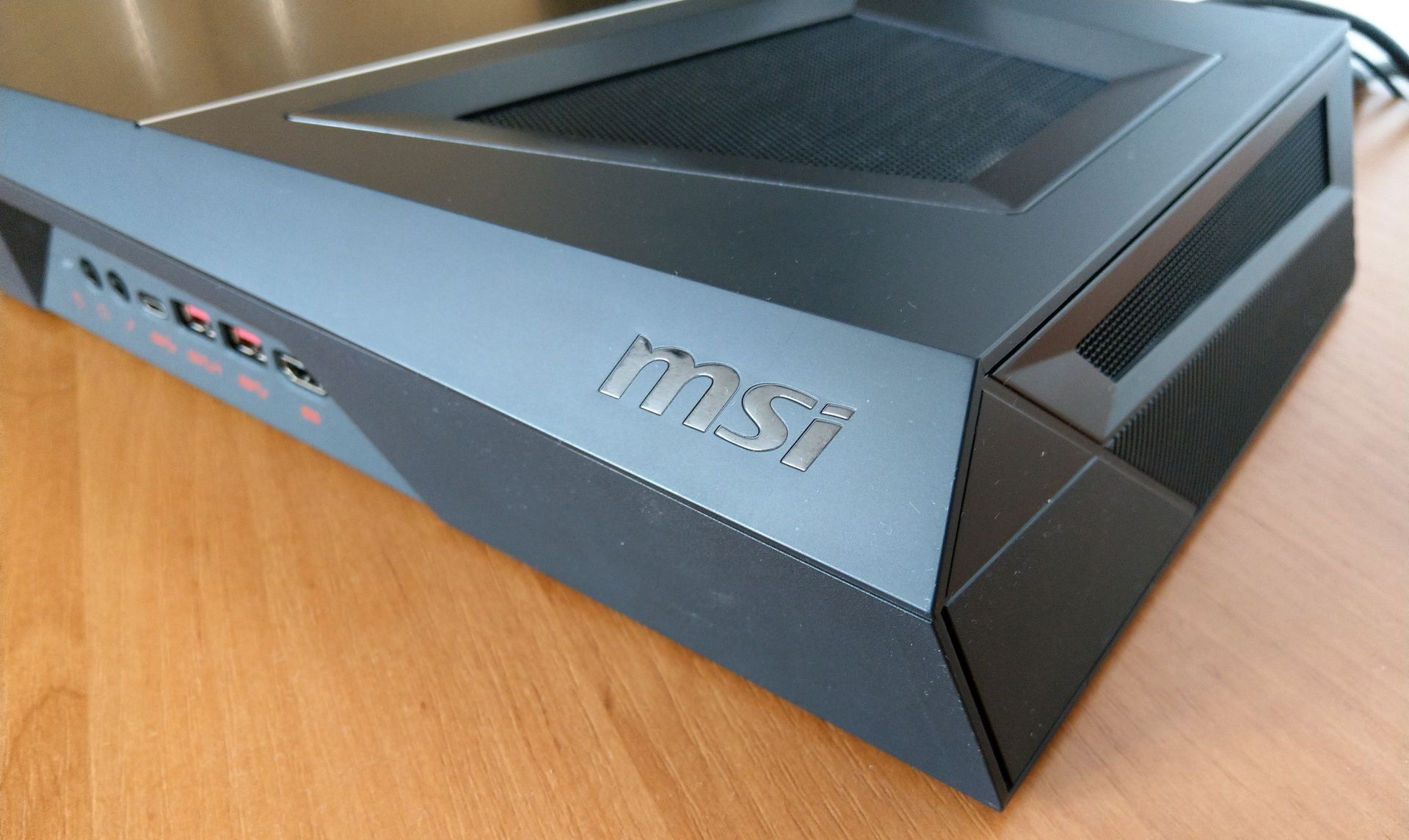 MSI Trident 3, czyli komputer dla graczy wielkości konsoli [test] 15