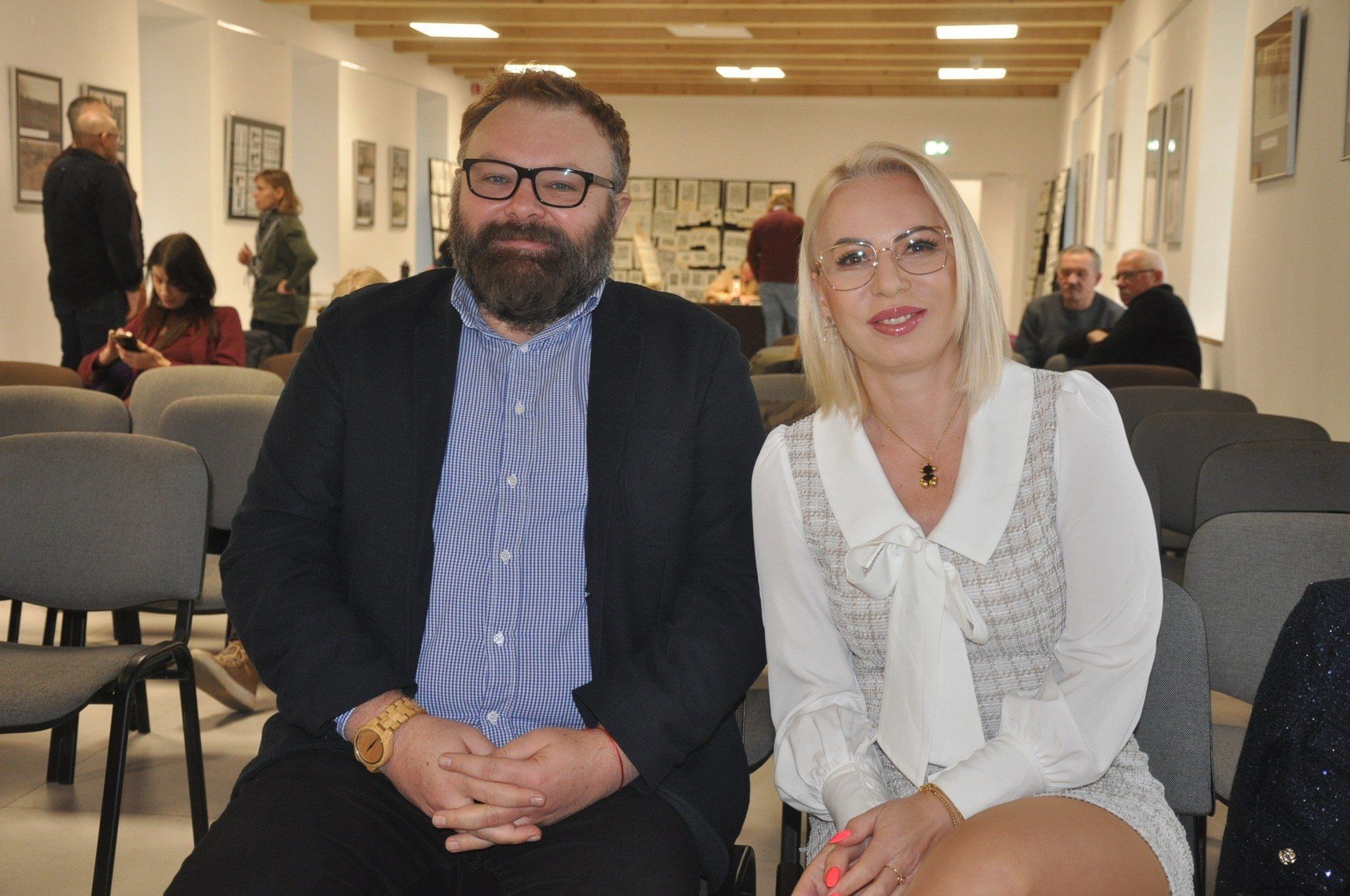 Weekend z historią i archeologią w Końskich. jednymi z prelegentów byli Bartłomiej Szmoniewski i Katarzyna Sobota - Liwoch