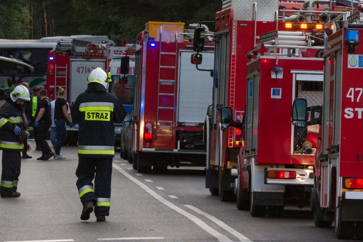 Wypadek w okolicach Pucka. Nieprzytomny motocyklista trafił do szpitala