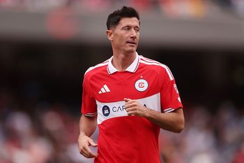 Bezradny Lewandowski tylko rozkładał ręce. Wymowna reakcja na grę kolegów
