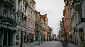 Poznań: Pochmurna środa w mieście