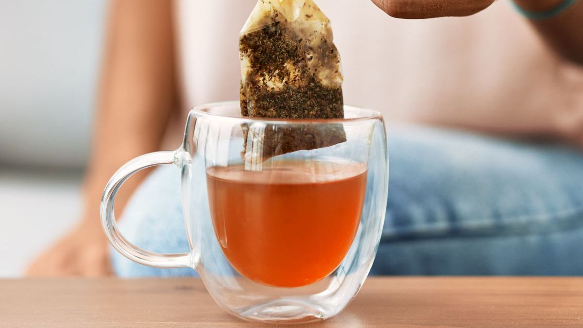 Torebki do herbaty mogą zawierać miliardy cząstek mikroplastiku