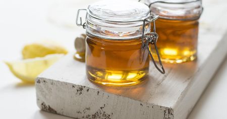 Podrabiane produkty spożywcze. Na czym najczęściej oszukują producenci?