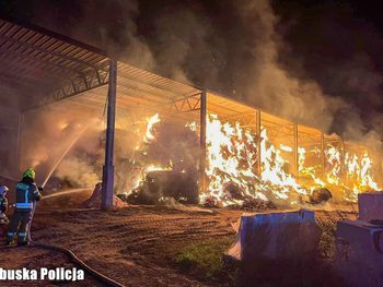 Słońsk: 27-latek podpalił halę. Straty oszacowano na 800 tys. zł