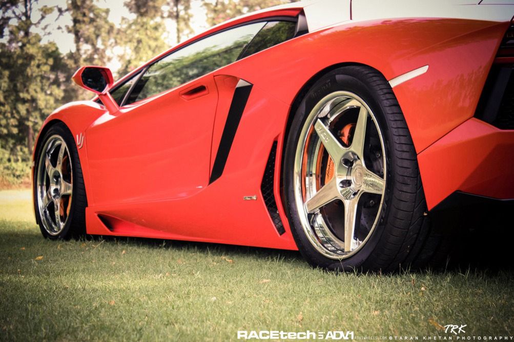 Lamborghini Aventador, felgi ADV.1 i słoń - niecodzienna sesja zdjęciowa [galeria] 7