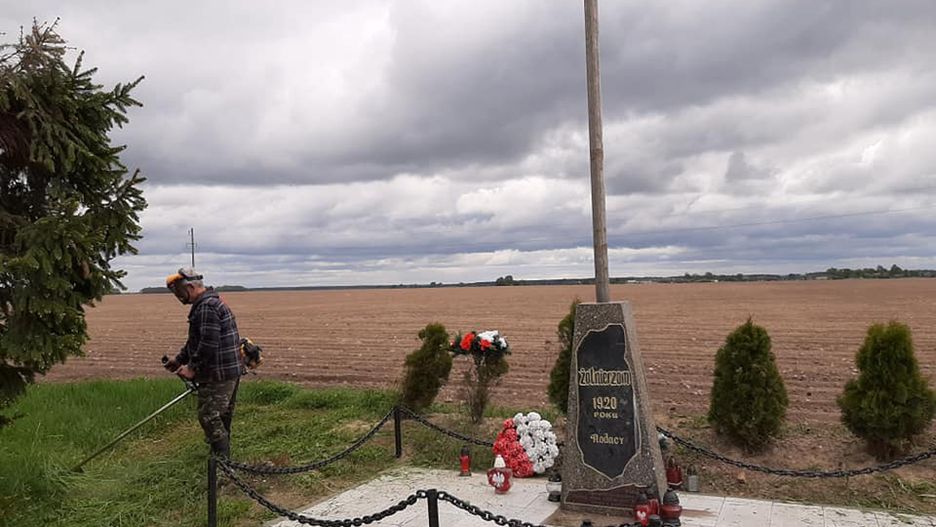 Uszkodzili polski nagrobek. To reakcja na antypolski reportaż?