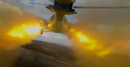 Brawurowy atak z powietrza. Piloci Mi-8 i Mi-24 nie mieli litości