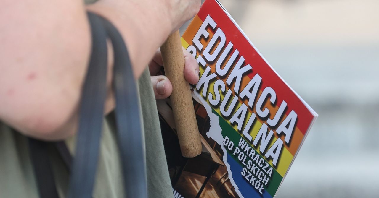 Poznań: Uczniowie z powiatu nie chcą edukacji zdrowotnej?