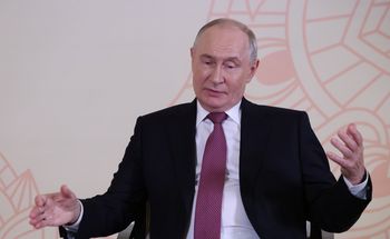 Putin znowu grozi. "Wojska w Ukrainie oznaczałyby wojnę z Rosją"