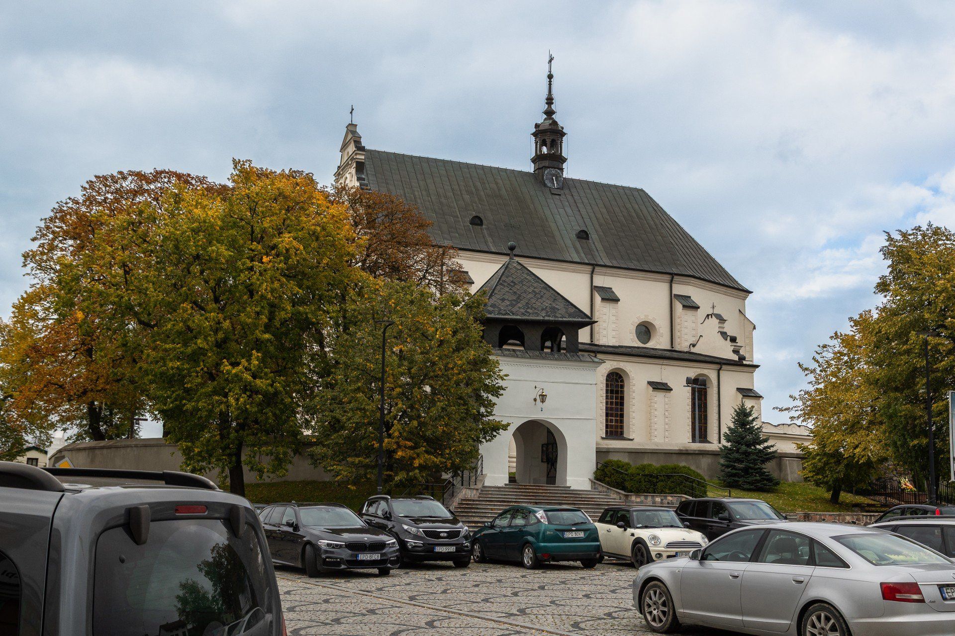 Zakończony remont elewacji kościoła pw. św. Katarzyny.