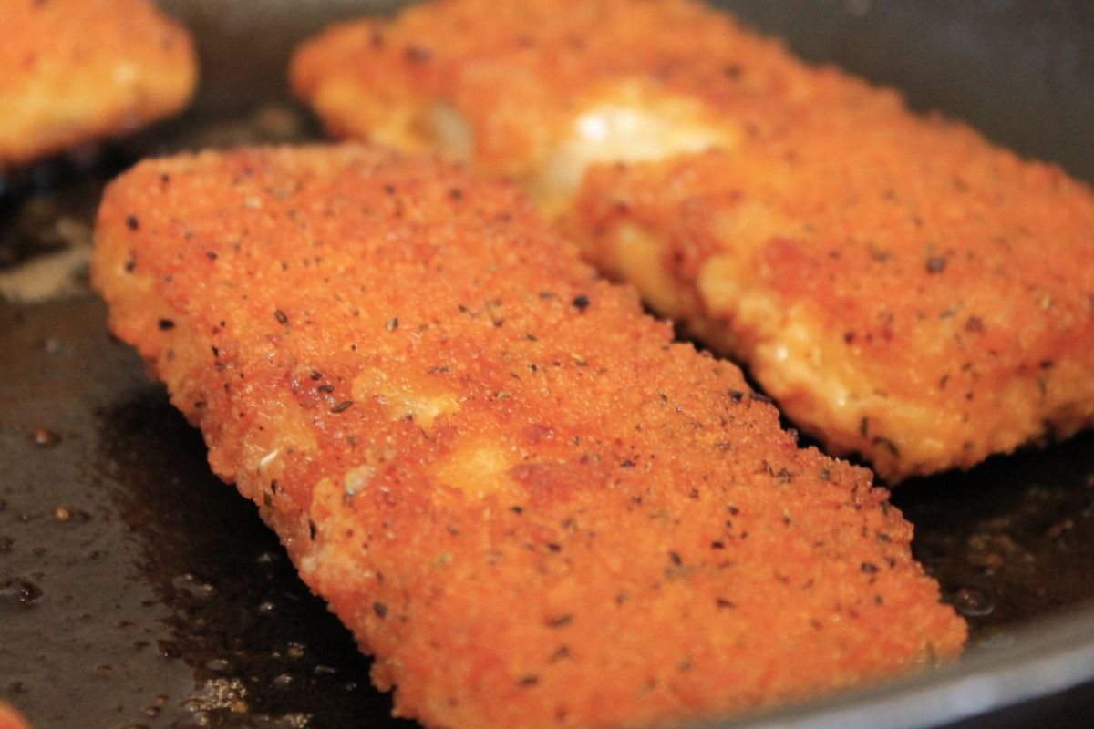 Miętus smakuje bosko zarówno w wersji sauté, jak i w panierce