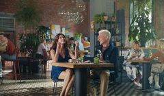 Hubert Urbański w spocie na 15-lecie platformy Rankomat