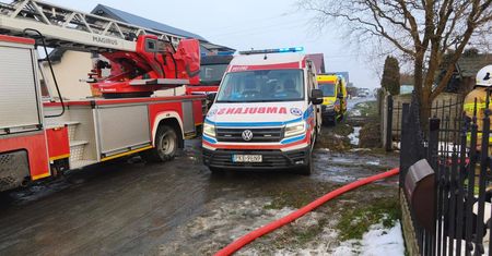 Tragiczny pożar w Myjomicach. Zginął 11-letni chłopiec