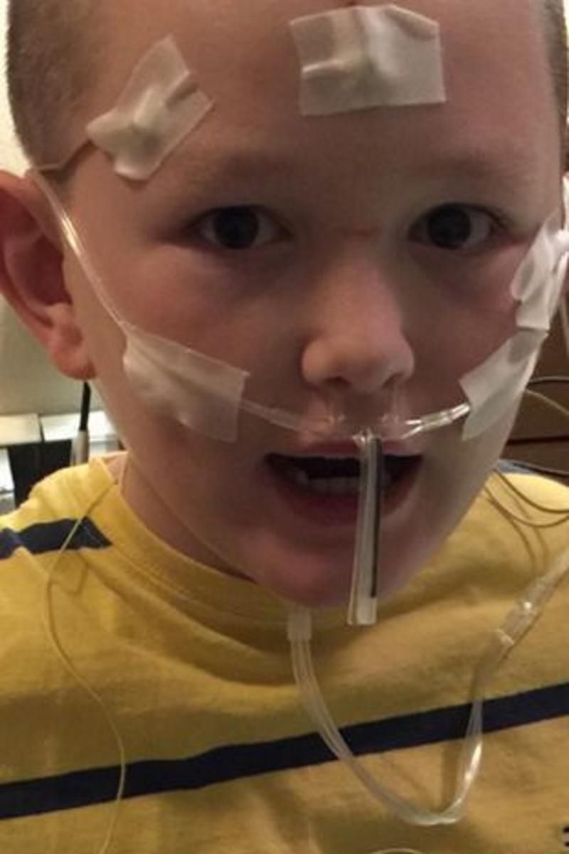 "Jego ciało zamienia się w kamień"