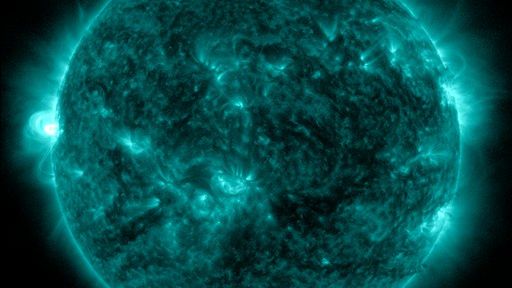 Rekordowy rozbłysk słoneczny. NASA prognozuje dla Ziemi uderzenie słonecznego tsunami