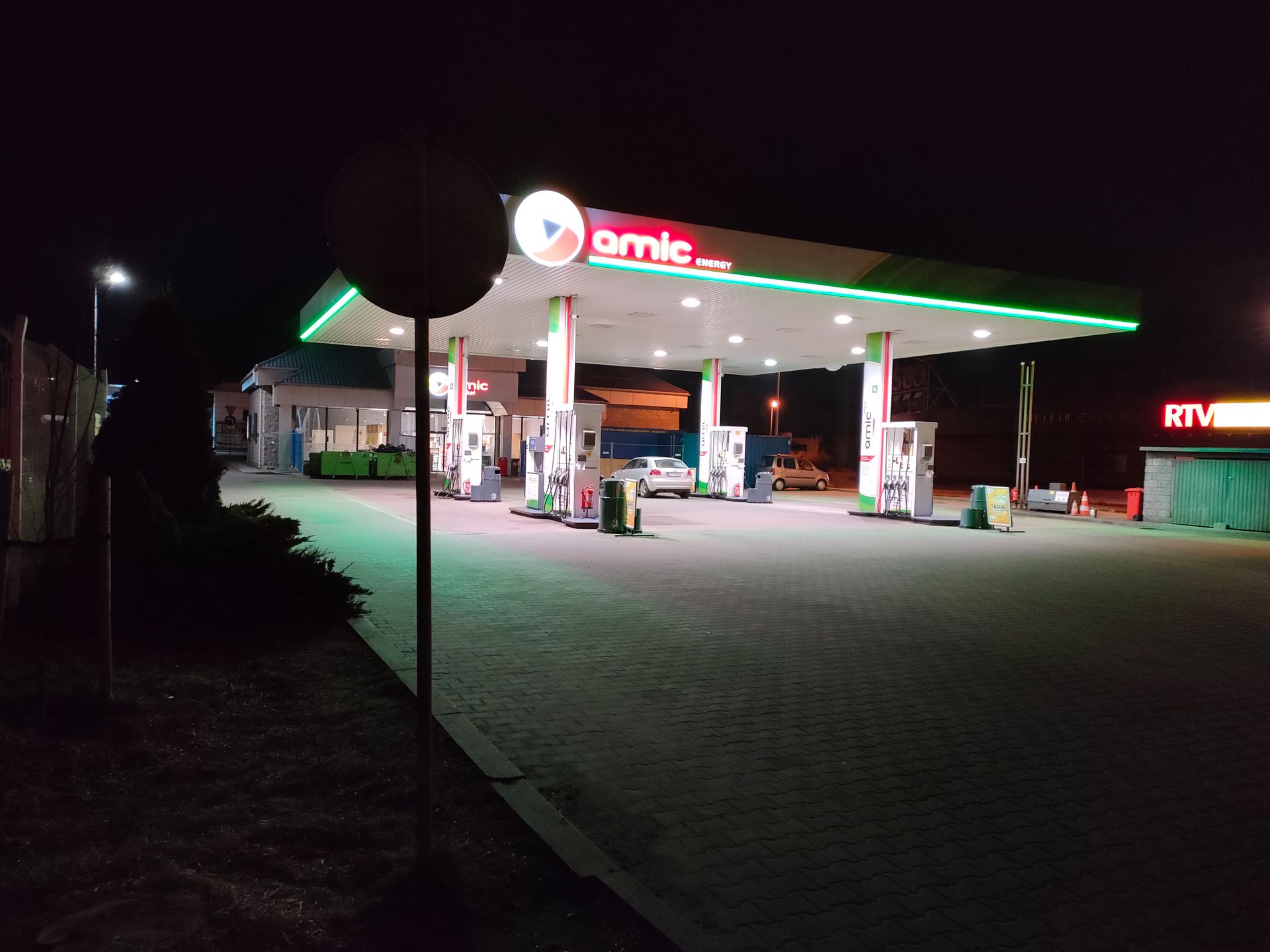 OPPO Reno 5 to ucieleśnienie tego, co mi w tej marce nie pasuje 22