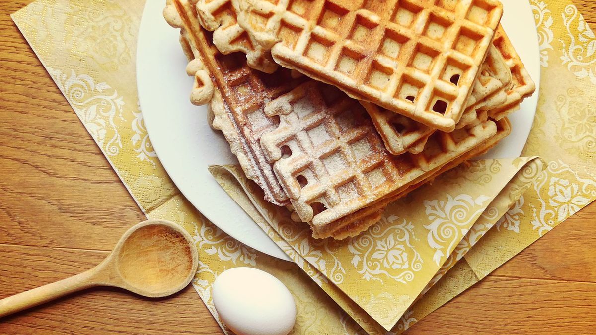Prawdziwie jesienne śniadania na ciepło – gofry i nie tylko 1