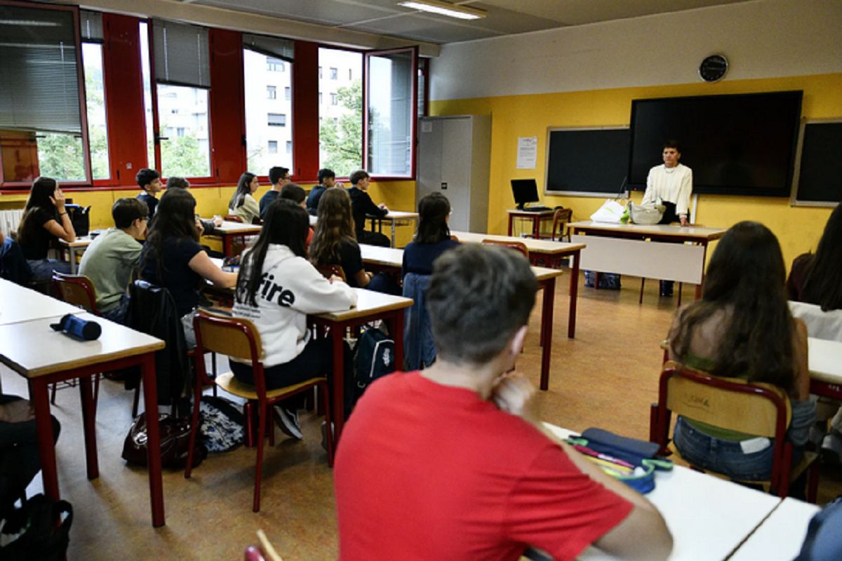 Pieniądze dla nauczycieli. Nawet 4 tys. zł przed emeryturą