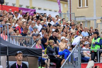 Ściąga kibica. To będzie ciekawy weekend: Mityng na Rynku Kościuszki, gala MMA, memoriał Mirosława Sowińskiego, piłkarskie ostatki