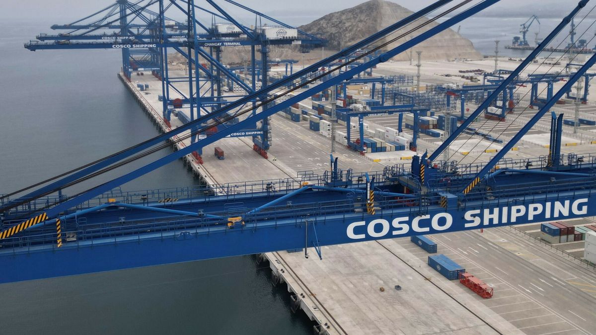 Temporary
Aerial view of the Chancay "megaport" in the small town of Chancay, 78 kilometers north of the Peruvian capital Lima, on October 29, 2024. The port will be inaugurated on November 14, 2024, by Peruvian President Dina Boluarte and her Chinese counterpart, Xi Jinping, on the sidelines of the Asia-Pacific Economic Cooperation (APEC) summit in Lima. (Photo by Cris BOURONCLE / AFP)
CRIS BOURONCLE