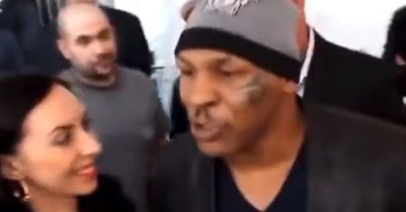 Mike Tyson zobaczył rosyjską dziennikarkę. Wszystko się nagrało