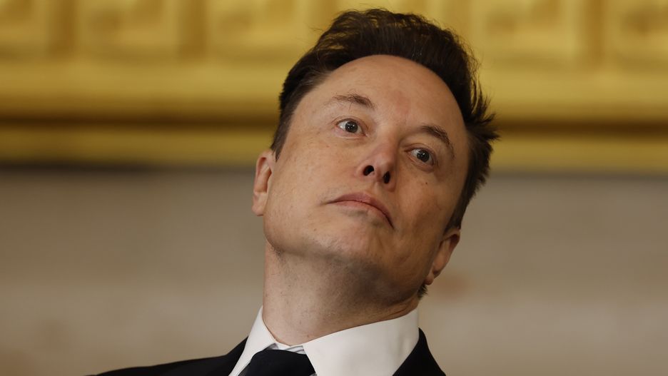 WASHINGTON, DC - JANUARY 20: Telsa, SpaceX and X CEO Elon Musk arrives to the inauguration of U.S. President-elect Donald Trump in the Rotunda of the U.S. Capitol on January 20, 2025 in Washington, DC. Donald Trump takes office for his second term as the 47th president of the United States. (Photo by Chip Somodevilla/Getty Images)