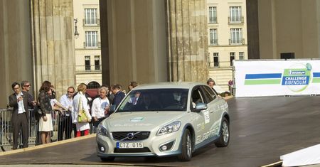Elektryczne Volvo C30 już jesienią!