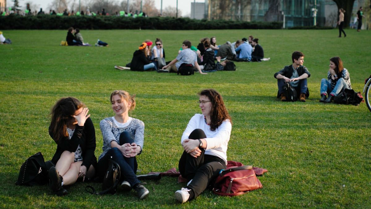Pierwszy dzien wiosny
21.03.2014 Poznan Pierwszy Dzien Wiosny w Poznaniu . Tego dnia temperatura siegnela 20 stopni Celsjusza . fot. Jacek Trublajewicz/REPORTER
Trublajewicz/REPORTER