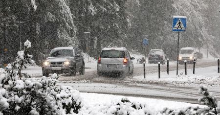 Zakopane. Pierwszy śnieg pod Tatrami. Biały poranek w zimowej stolicy Polski