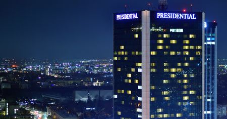 Wspiął się na hotel w stolicy. Interweniowały służby