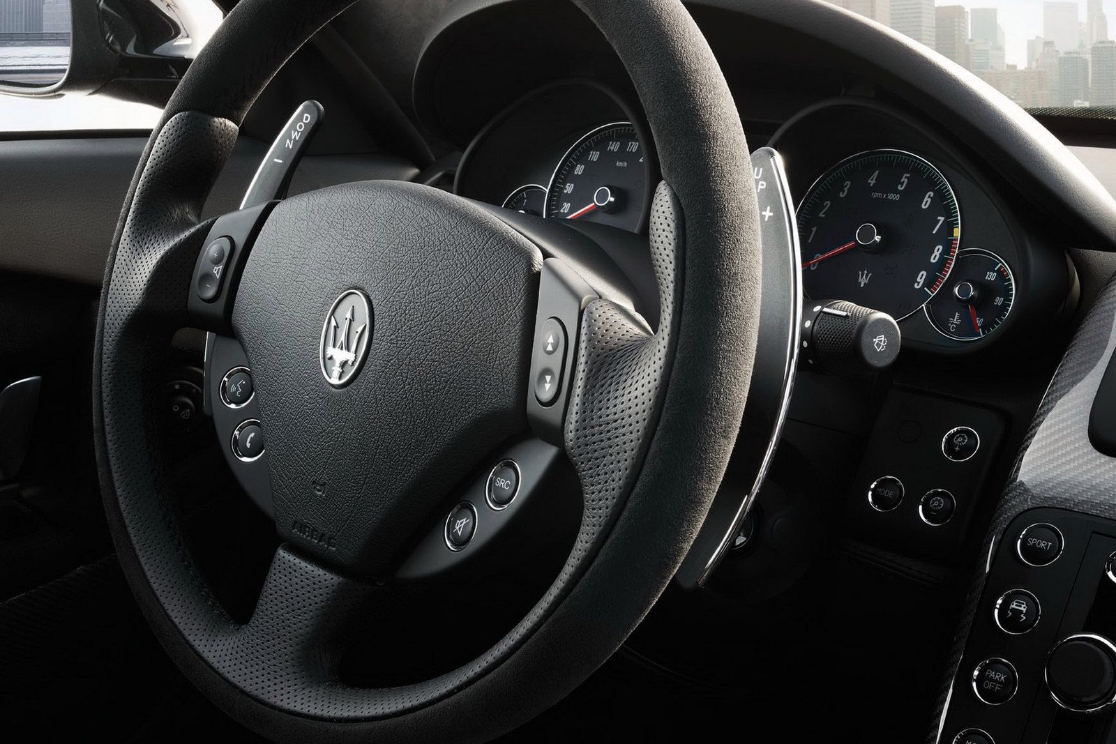 Maserati-Quattroporte