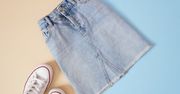 Wielki powrót spódnicy jeansowej. Poznaj najmodniejsze fasony denimowego hitu