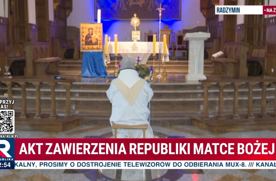 TV Republika oddała się Maryi. Zawierzenie Matce Boskiej transmitowano na żywo