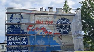 Mural Władysława Rawicza wraca na ścianę SP nr 5 w Siedlcach