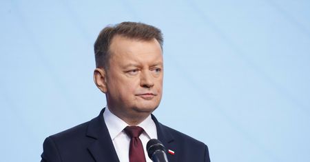 PiS liczy na brak pamięci Polaków? Błaszczak wyciąga nowy temat