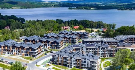 Laguna Beskidów nad malowniczym Jeziorem Żywieckim. Ten hotel jest jak z bajki