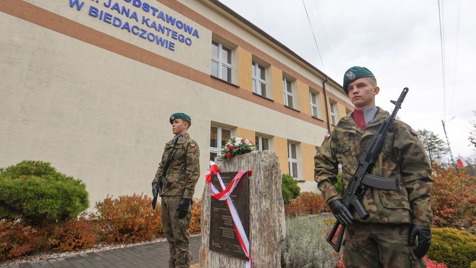 W uroczystości w Biedaczowie uczestniczyło wielu mieszkańców i oficjalnych gości