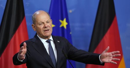 Scholz krytykuje ataki Trumpa na Kanadę. Oferuje pomoc Niemiec
