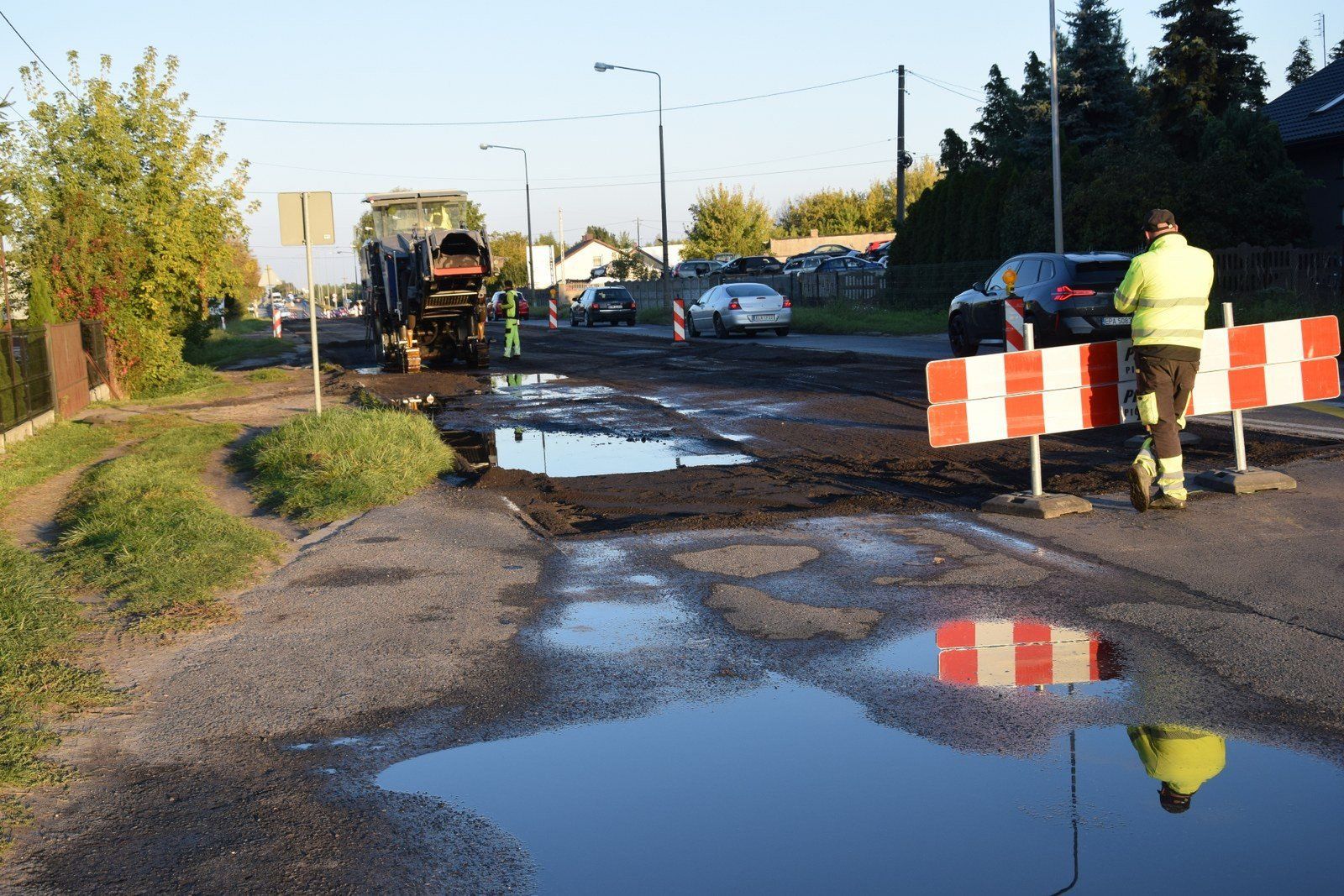 Ogromne korki na drodze wojewódzkiej 482 w Zduńskiej Woli. Zaczęła się przebudowa