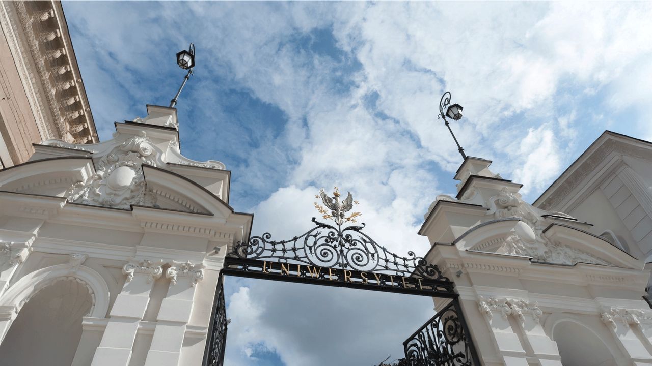 Groźny wirus na Uniwersytecie Warszawskim. Władze rozesłały komunikat