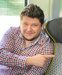 Wrocław. Nowy lektor w pociągach Kolei Dolnośląskich. To autor popularnych książek