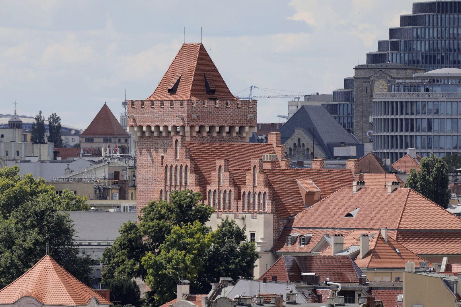 Muzeum Sztuk Użytkowych w Poznaniu z Zamku Królewskim.